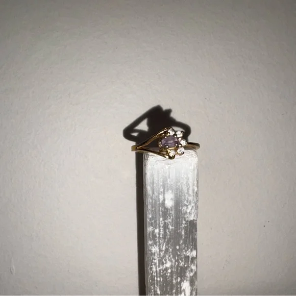 14K Amethyst & Cubic Zirconium Ring - Picture 4 of 10